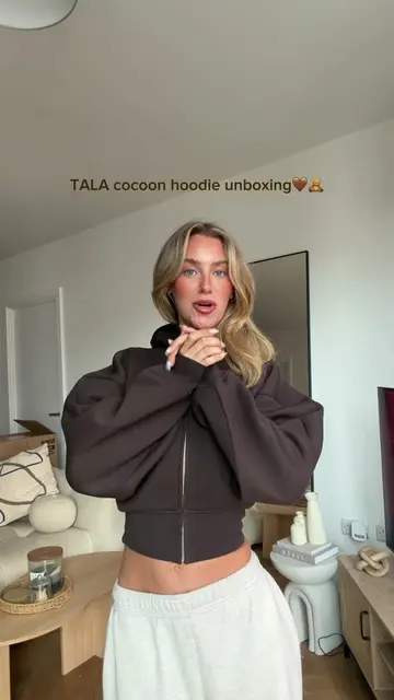 I don’t know what @grace beverley put in this hoodie but it needs to be studied 