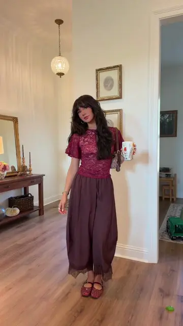 burgundy + brown 🤎🍁 #bohochic #bohostyle #falltransitionoutfit #fallfashion #f