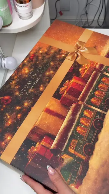 Unboxing & building rituals… 🎄✨ The ritual of the Advent countdown to Christmas
