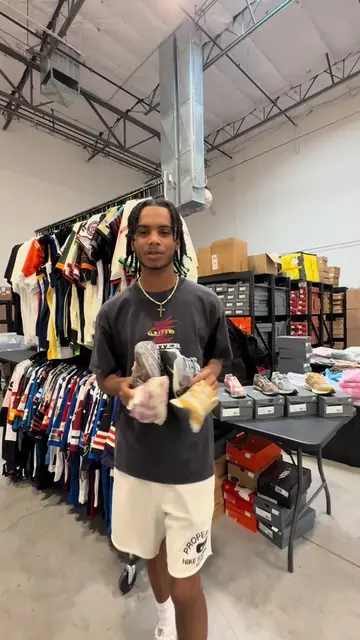 guyssss I’ve convinced the ceo once again to give us brand new styles of the new