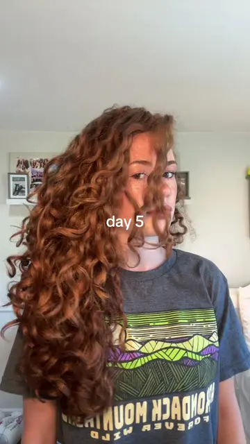 I styled for no part this week and I refreshed on day 2! #curlyhairstyles #curly