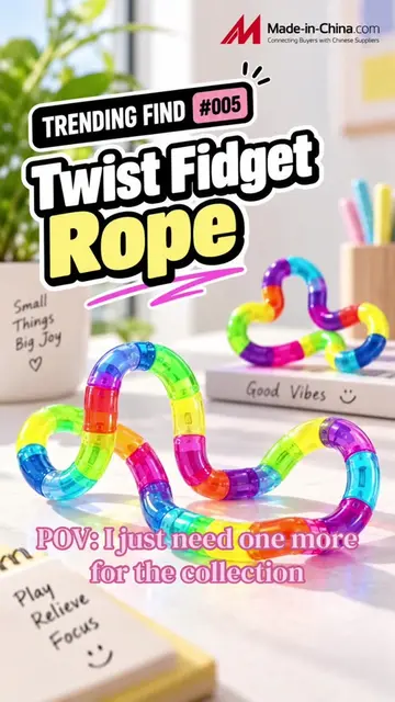 Twist it. Watch it change. 👀 This thermochromic fidget toy combines color-chang