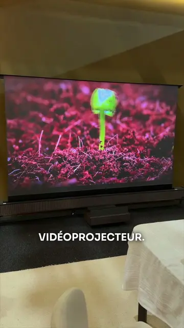 Le AURA 3 Max de XGIMI vient de rafler l’Innovation Award 01net à l’IFA 🏆 #spon