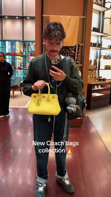 The new coach turnlock tote is so cool. Which colour and size should I pick? #tu