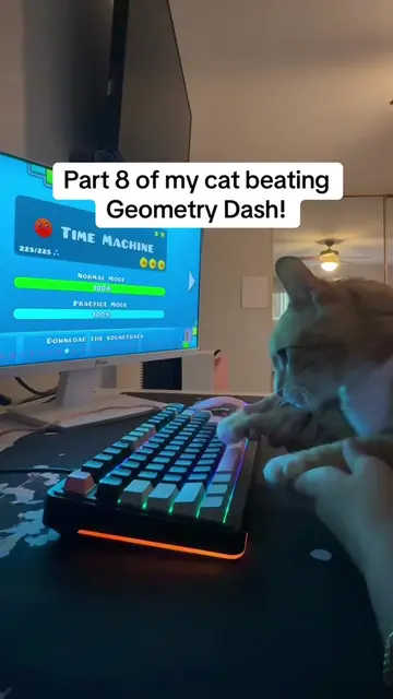 Bro got all 3 coins #timemachine #geometrydash #ysaorin #catplaying #keyboardasm