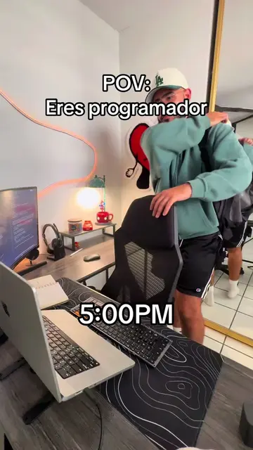 Cosas que le pasan a los programadores 😅 #programacion #programador 