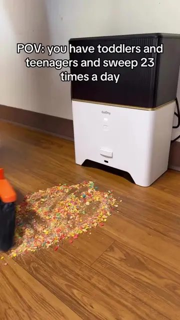 Clean up without bending down or touching dust with this touchless vacuum dustpa