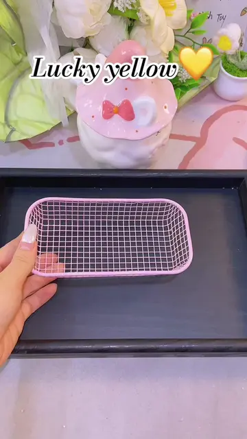 @kitty lucky yellow!!!  #asmr #mysteryscoop #uk #gift #packageanorderwithme  