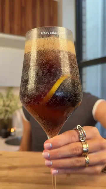 the way the lemon ice fits perfectly is everything to me @Coca-Cola 