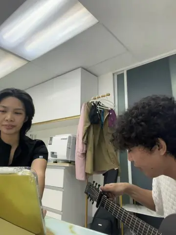 Gitara jamming with DOC @taliiit