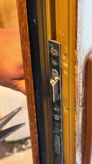 Flipped Latch Fix It in SECONDS
