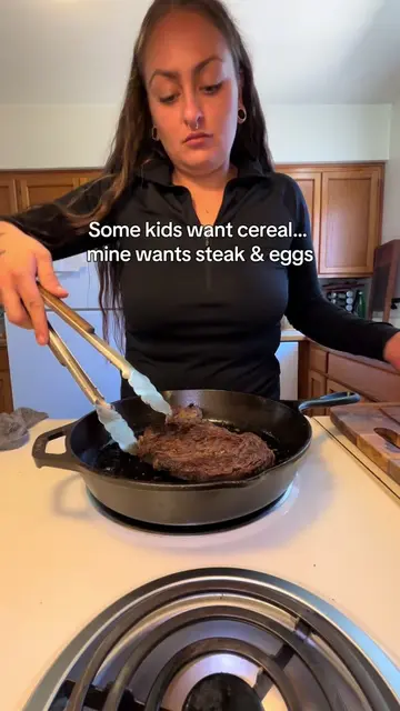 Steak and eggs breakfast for my 10 year old this morning ❤️ Ribeye steak, sunny 