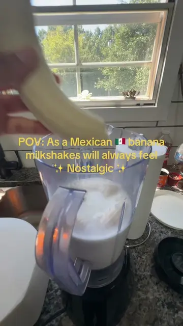 With eggs and sausages on the sideeee!! 🥹❤️ #mexican #mexicanfood #nostalgia #l