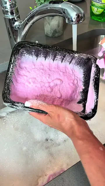 After opening meat or chicken, always rinse the absorbent pads before throwing t