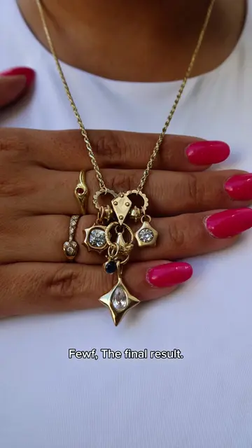Not all #jotd can be winners 😂 #jewelryhumor #solidgold #jewelrytour #necklaces