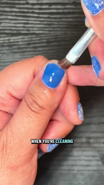 Clean Up Brush hack to prevent crashing out over your beautifully done mani ☺️