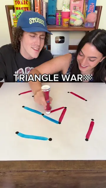 TRIANGLE WAR😈🏁 (Lobster🦞 vs Berry🫐 edition) #GameNight #boardgames #games #c