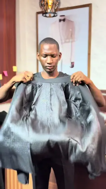 Custom-tailored Kaunda suit, made to measure for a perfect fit, timeless style, 