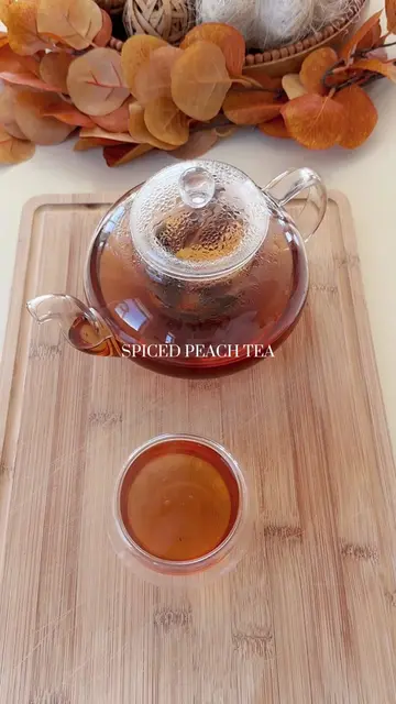 Spiced peach tea 🍑✨🫖🍂 This tea recipe is perfect for the Fall season! #tea #t