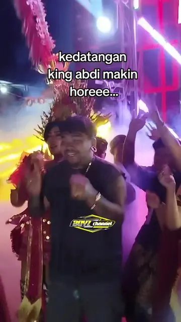 DETIK DETIK KING ABDI IKUT JOGET KARNAVAL , TALANGSUKO - TUREN  @kingabdi #riswa