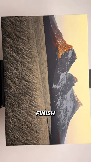 Taking hyper-realism to a whole new level! 🎨💉 Watch how @nordhelo uses a syrin