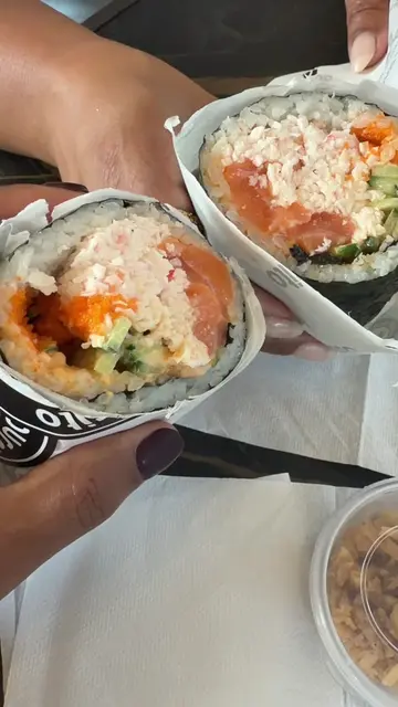 Sushi burrito at the Roseville Galleria is FINALLY here 🍣🌯✨ The wait is over. 