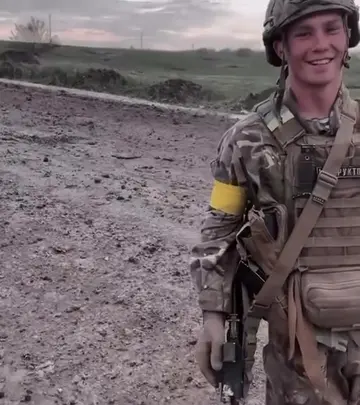 Rest in peace 🕊️  Young Hero 🇺🇦 🙏🏻 This is a war where Ukrainian fathers an