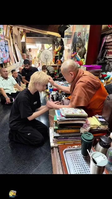 ✨วิธีทำรูปเทรนด์บรรยากาศในวัด พระอวยพร เจิมหัว รับสิริมงคลในสไตล์สายมูไทยง่ายมาก