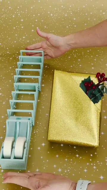 The Christmas wrapping hack you’ll wish you found sooner 🎁 Tape Zoomie = tape r
