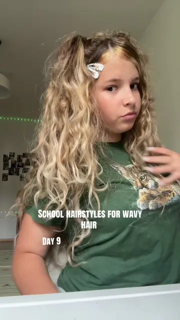 One of my havorite hairstyles so far😝 #wavyhair #hairstyles #curlyhair 
