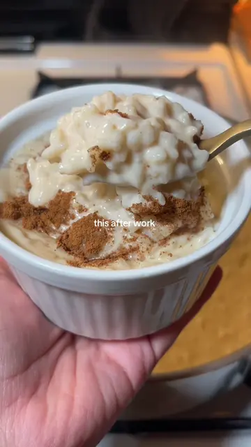 Creamy Rice Pudding 🍚🥛✨ Ingredients: * 1 cup long-grain rice * 3 cups water * 