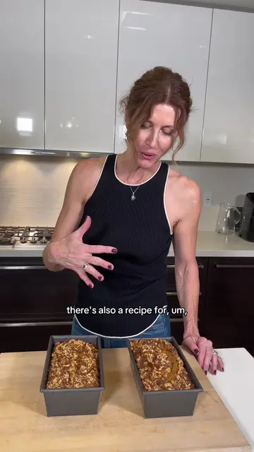 Save this healthy pumpkin bread recipe—it’s perfect for fall and made with oat f
