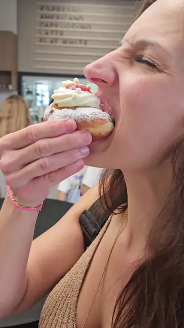 Maryland has a new bakery opening up in Severna Park its called Yolk bakery & al