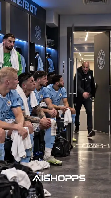 POV: Foden gets a red card during the Manchester United ft Manchester city match