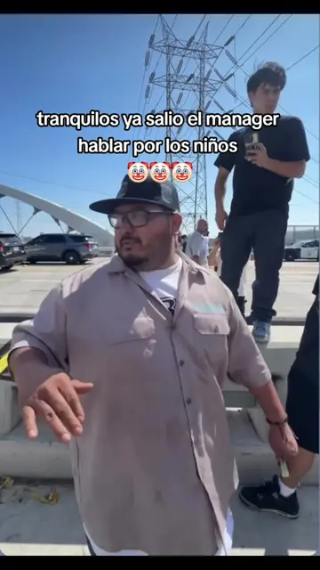 traquilos ya salio el manager de la banda, de los niños de las bikes 🏍 #losange