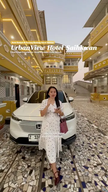 Hotel budget di pantai sayang heulang tapi kamarnya nyaman banget harga star 200