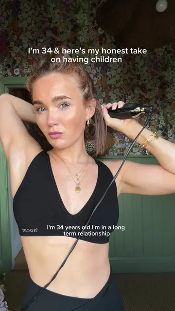 And yes I’m weirdly double jointed 🤣