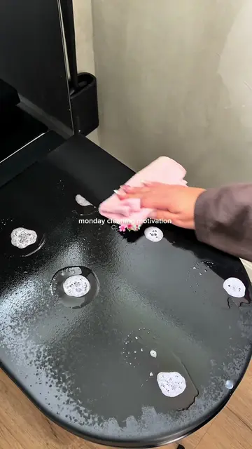 monday cleaning motivation 🩷 who else loves starting a new week with a clean ho