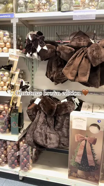 Never known brown and Christmas to go in the same sentence but I’m here for it �