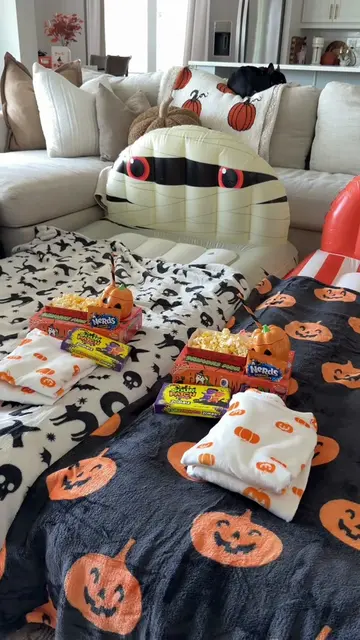 Cozy Halloween movie night at home for the kids! 🎃 @FUNBOY #halloweensnacks #mo