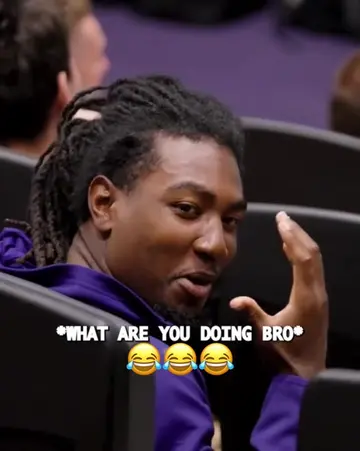 Wait for it 😭 (via @Pinke Inspire) #funny #cfb #teammates 