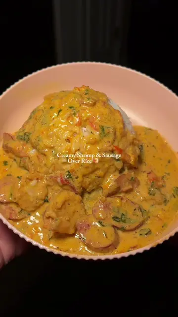 Creamy Shrimp & Sausage Over Rice 🍤🍜✨.. I had shrimp, sausage, and a  DREAM.. 