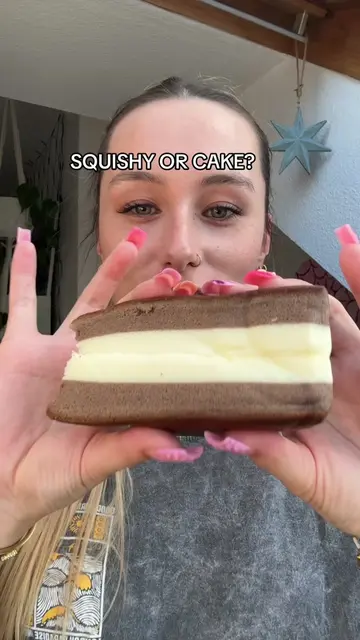 Squishy or cake ?? #squishy #cake #trend #foryou #viral 