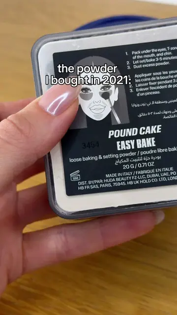 should I be worried?? #relatable #makeup #beauty #sephora #powder @Huda Beauty 