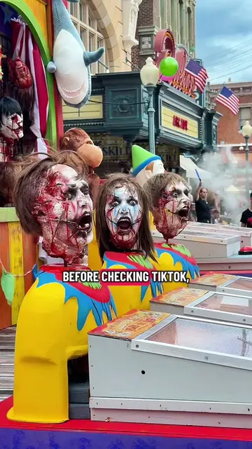 We really liked Halloween Horror Nights at Universal Orlando this year. Between 