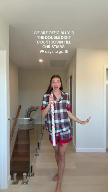 It’s basically tomorrow!! #christmascountdown 