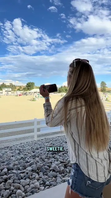 Don’t worry mom.. this definitely isn’t about u🥴🫪 #fyp #mom #fail #funny #hors