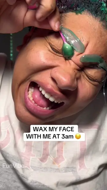 The Makeup Had Other Plans 💀😂#makeupfail #fail #funny #makeup #fyp 