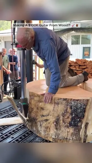 WhyMasterGuitarMakersSplitWoodThisWay🎶🔥 #GuitarMaking#Woodworking#Craftsmanshi