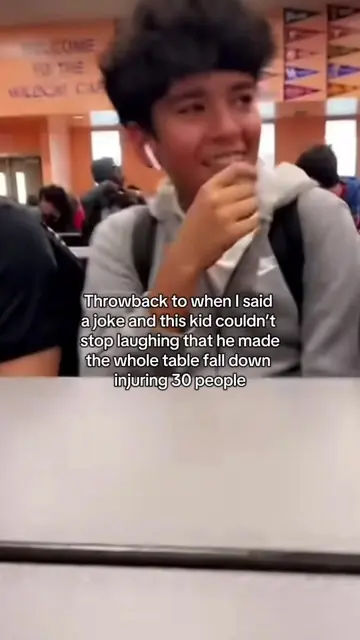 The joke wasn’t even that funny😔😔 #school #laughing #laughattack 